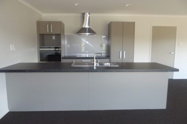 Photo of property in 18 Diamond Grove, Brown Owl, Upper Hutt, 5018