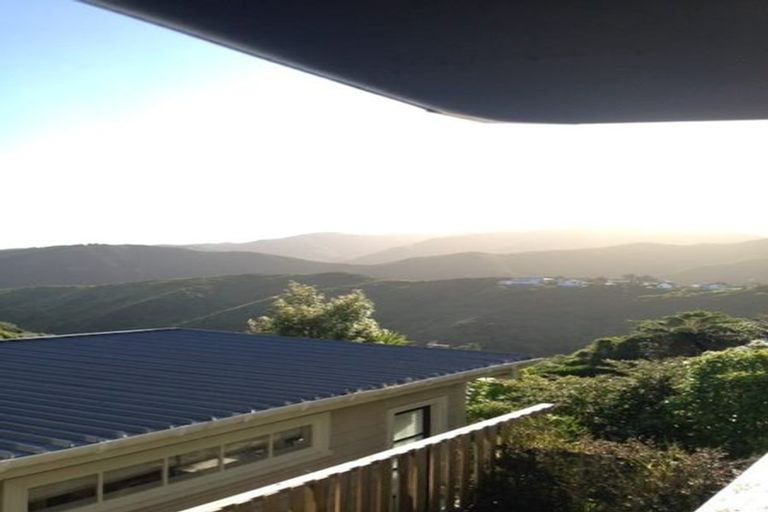 Photo of property in 140 The Ridgeway, Mornington, Wellington, 6021