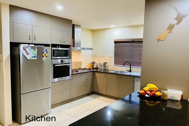 Photo of property in 11 Heidi Crescent, Flat Bush, Auckland, 2016