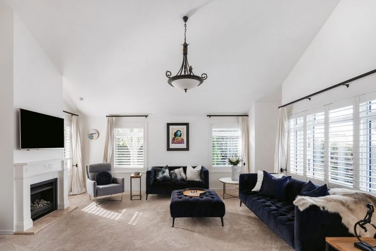 Photo of property in 5 Inglewood Place, Bethlehem, Tauranga, 3110