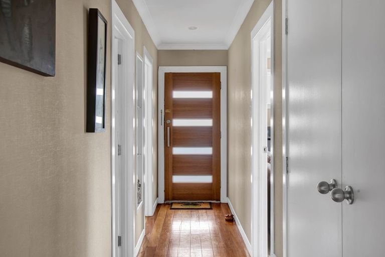 Photo of property in 281 Tukapa Street, Hurdon, New Plymouth, 4310