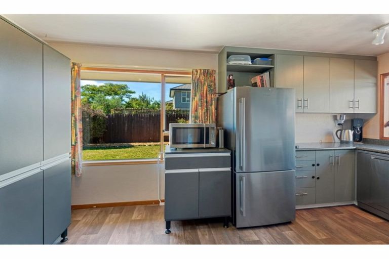 Photo of property in 2/18 Peer Street, Upper Riccarton, Christchurch, 8041