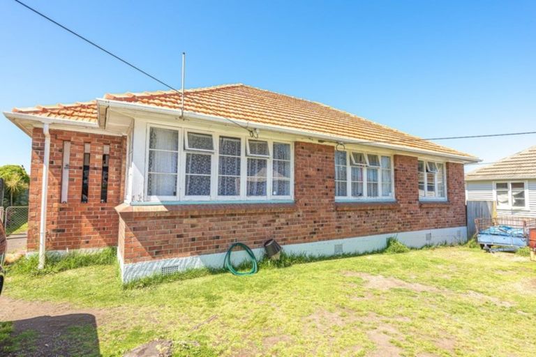 Photo of property in 25 Harper Street, Gonville, Whanganui, 4501