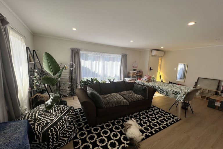 Photo of property in 2/48 Jutland Road, Hauraki, Auckland, 0622