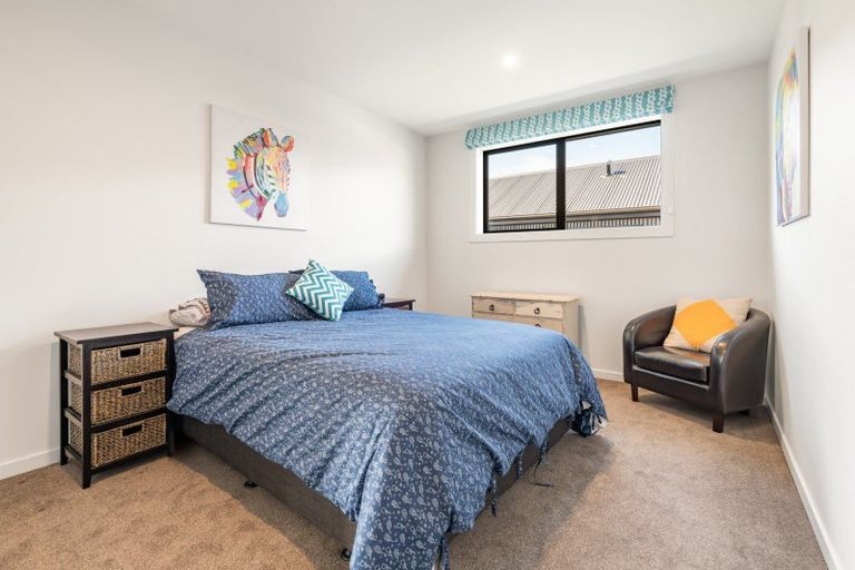 Photo of property in 1 Turnbull Crescent, Wanaka, 9305