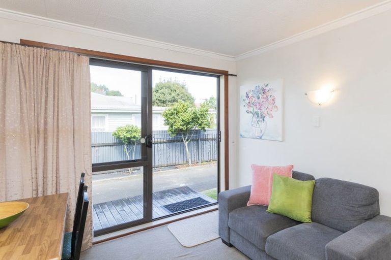 Photo of property in 16 Rawiri Street, Kaiti, Gisborne, 4010