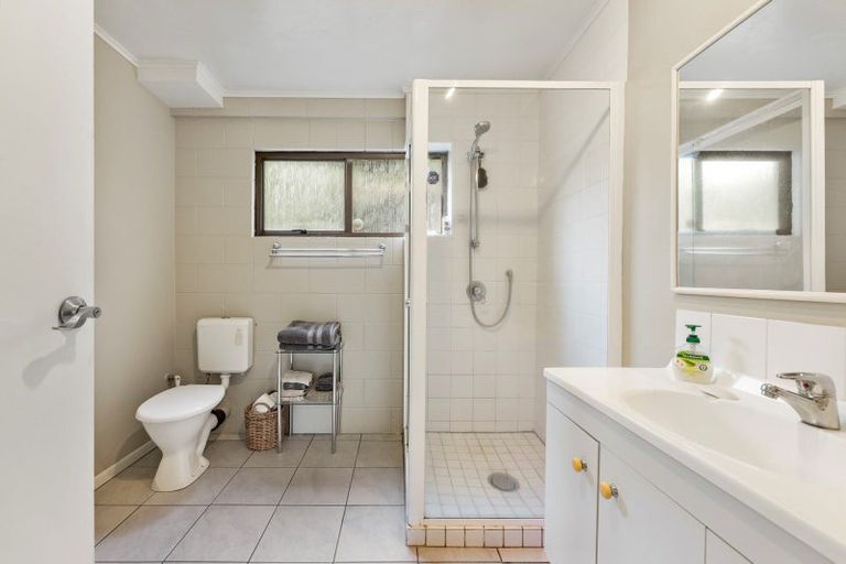 Photo of property in 38 Victory Street, Welcome Bay, Tauranga, 3112