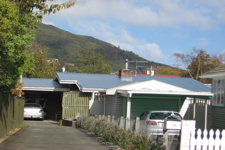 Photo of property in 18 Tilbury Street, Fairfield, Lower Hutt, 5011