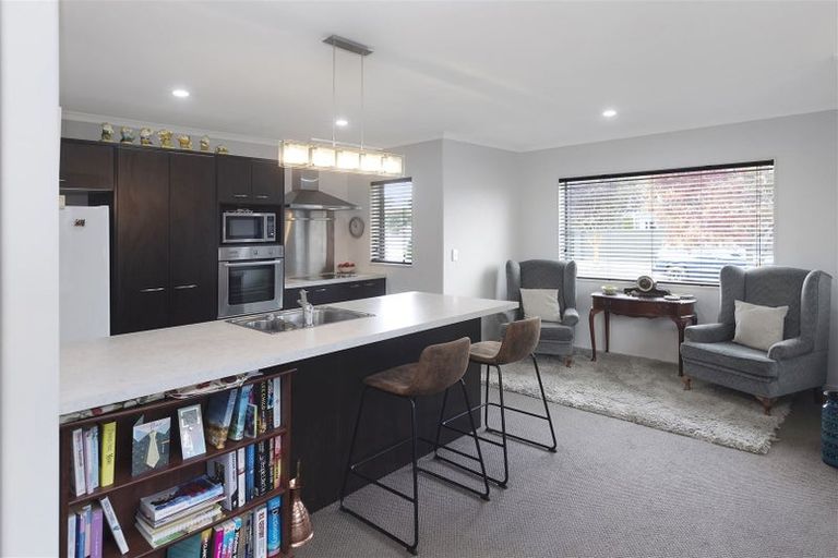 Photo of property in 41 Reka Street, Parklands, Christchurch, 8083