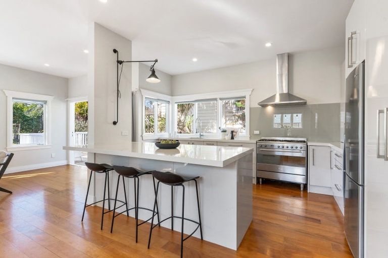 Photo of property in 19 Burnley Terrace, Mount Eden, Auckland, 1024