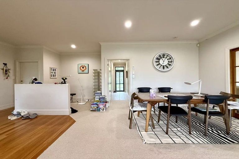 Photo of property in 3 Terry Smyth Drive, Kumeu, 0892