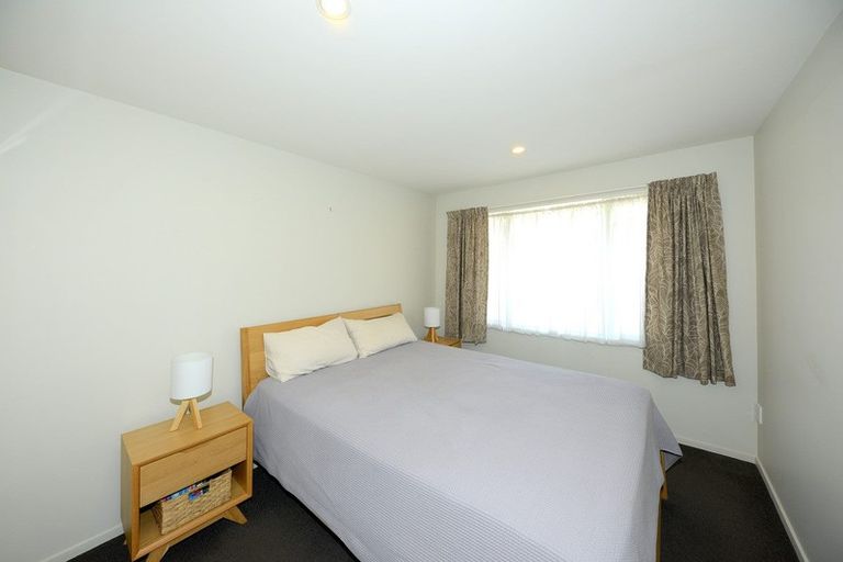 Photo of property in 2/43 Waltham Road, Sydenham, Christchurch, 8023