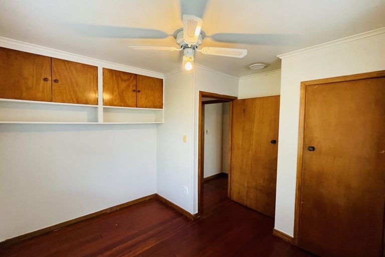 Photo of property in 9 Mcleod Road, Henderson, Auckland, 0612