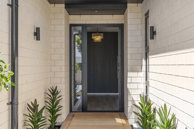 Photo of property in 2 Whakahaumako Road, Leamington, 3495