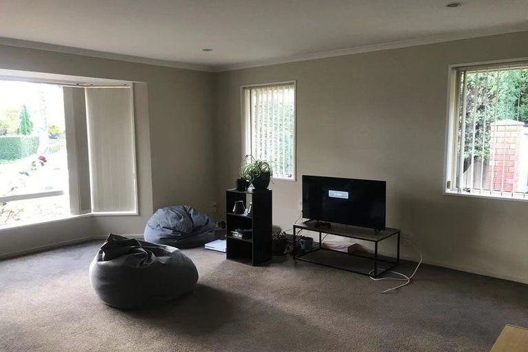 Photo of property in 55 Springwater Avenue, Northwood, Christchurch, 8051