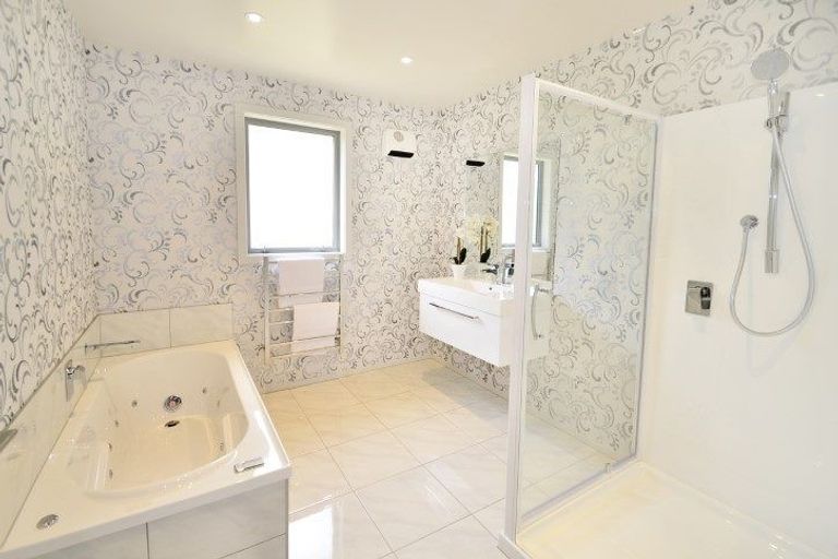 Photo of property in 10 William James Close, Mosgiel, 9024