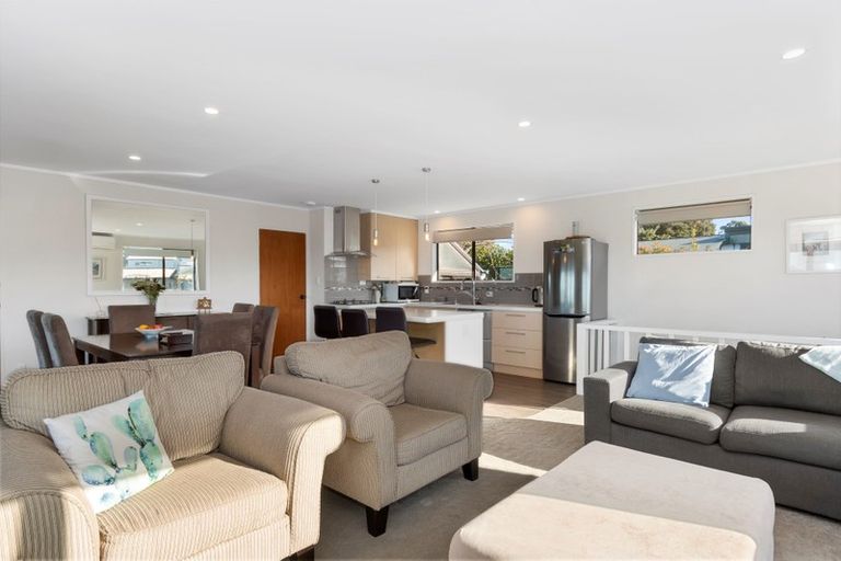 Photo of property in 6 Knox Place, Greerton, Tauranga, 3112