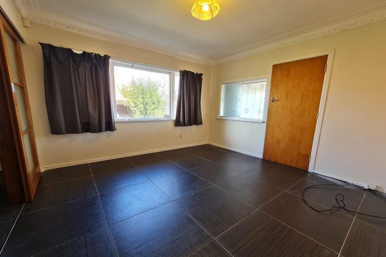 Photo of property in 13 Scotts Road, Manurewa East, Auckland, 2102