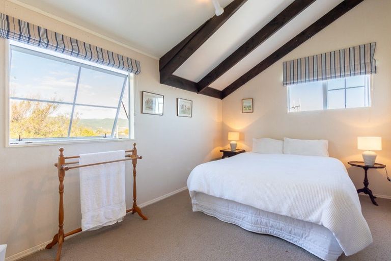 Photo of property in 4 Murray Court, Paraparaumu Beach, Paraparaumu, 5032