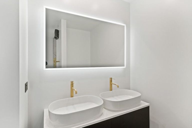 Photo of property in 56 Rugby Street, Merivale, Christchurch, 8014