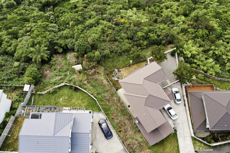 Photo of property in 24 Alanbrooke Place, Karori, Wellington, 6012