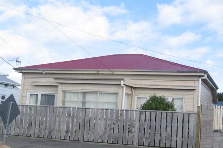 Photo of property in 30 Adelaide Street, Petone, Lower Hutt, 5012