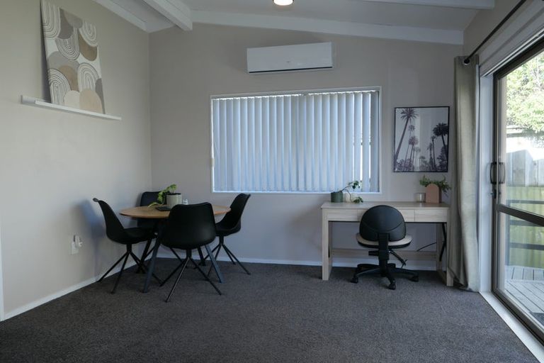 Photo of property in 17b Walton Road, Paraparaumu Beach, Paraparaumu, 5032