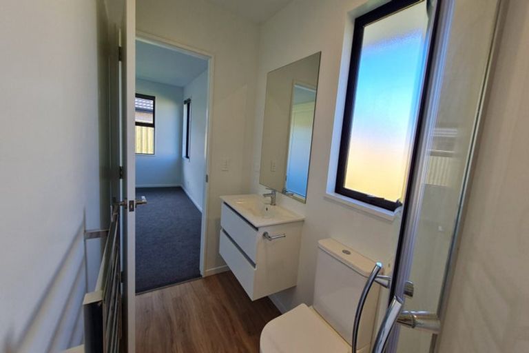 Photo of property in 64 Crossley Avenue, Woodend, 7610