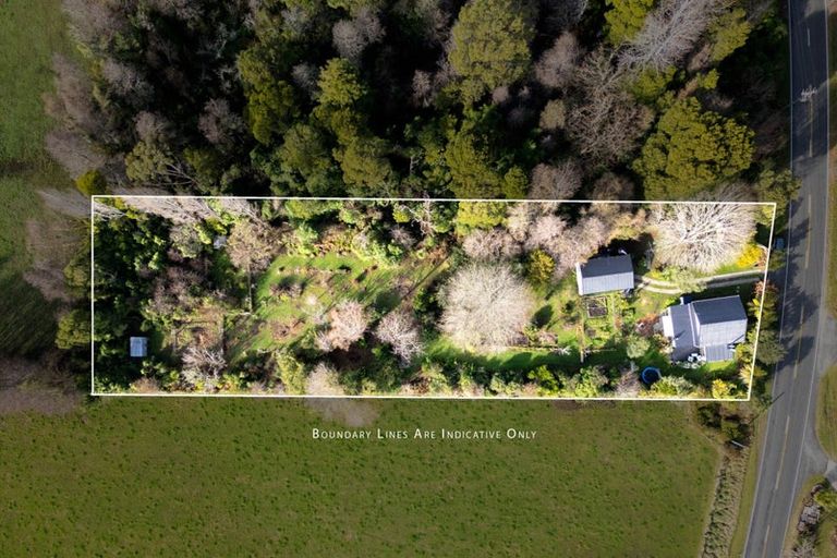 Photo of property in 1162 Takaka-collingwood Highway, Onekaka, Takaka, 7182