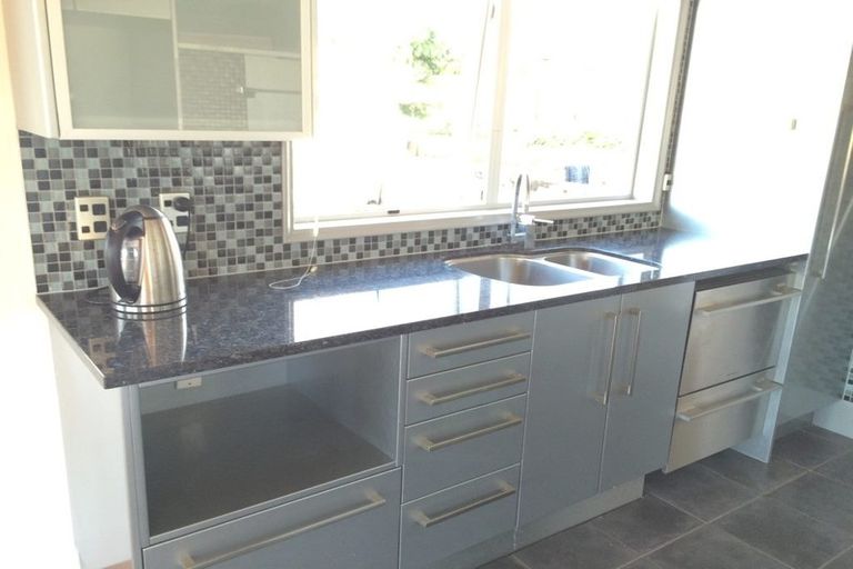 Photo of property in 189 Rangatira Road, Beach Haven, Auckland, 0626