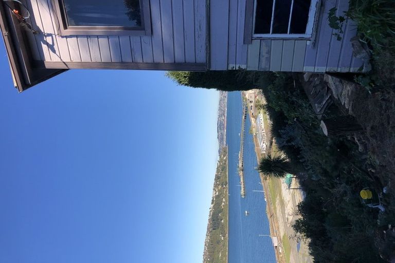 Photo of property in 5 Manuka Street, Ravensbourne, Dunedin, 9022