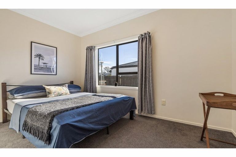 Photo of property in 102 Randolph Street, Woolston, Christchurch, 8062