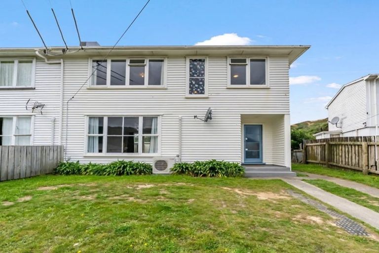 Photo of property in 40 Bell Street, Tawa, Wellington, 5028