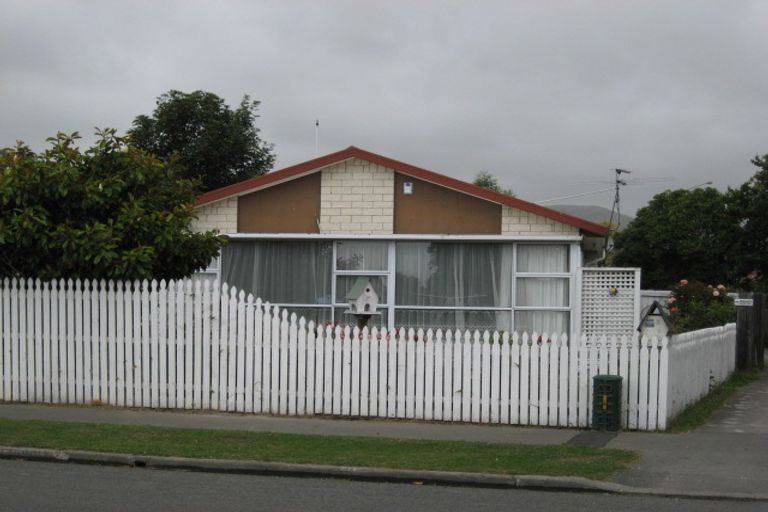 Photo of property in 1/93 Bayswater Crescent, Bromley, Christchurch, 8062