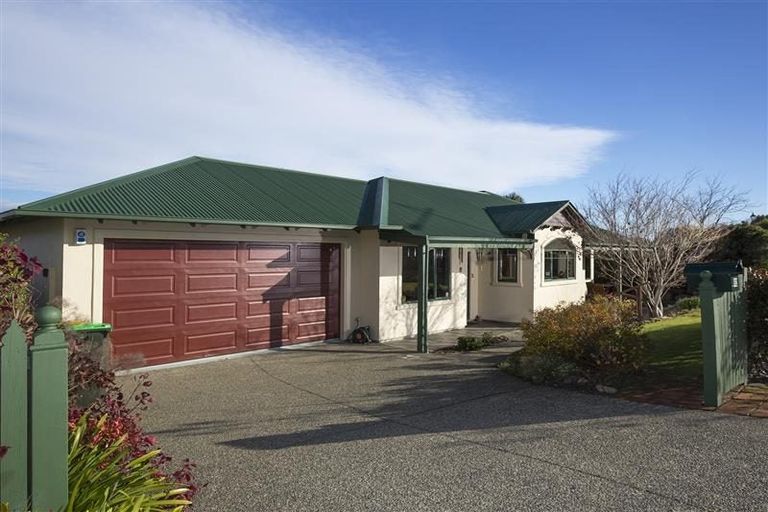 Photo of property in 92 Templemore Drive, Richmond, 7020