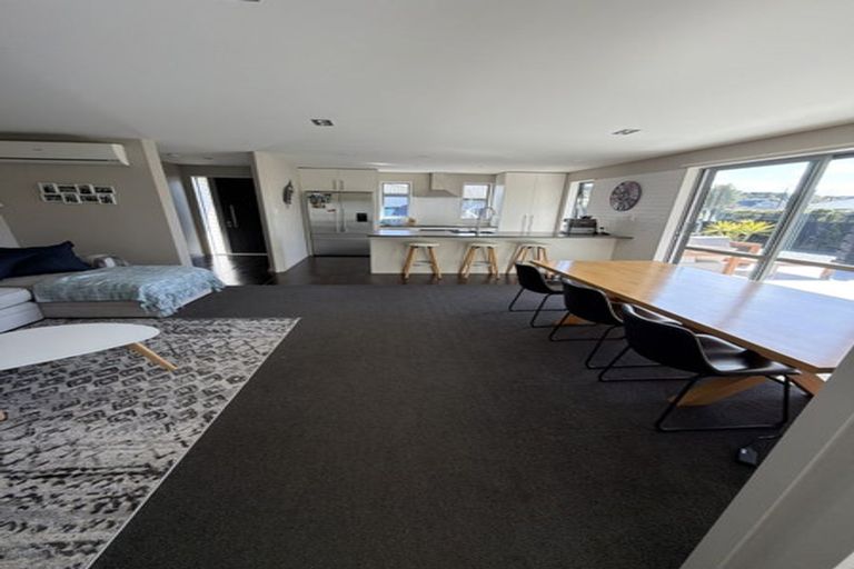 Photo of property in 63a Bay View Road, Moncks Bay, Christchurch, 8081