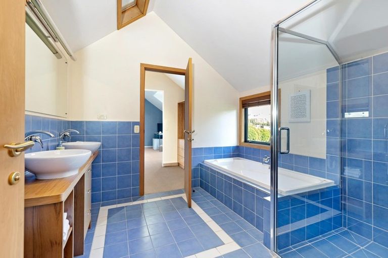 Photo of property in 10 Roberts Drive, Cromwell, 9310