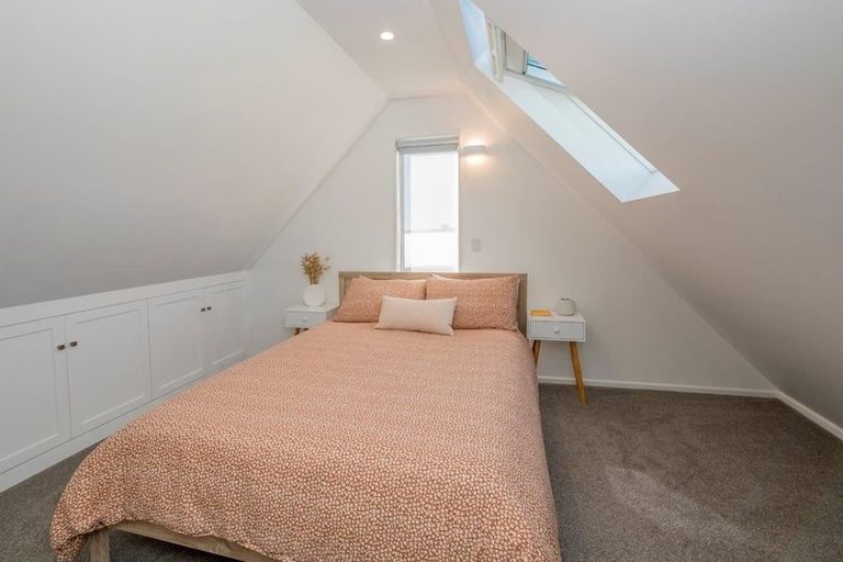 Photo of property in 27 Hemara Street, Waikanae Beach, Waikanae, 5036