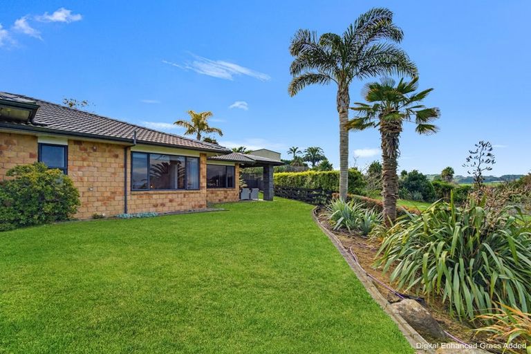 Photo of property in 14 Jenny Lane, Waiuku, 2123