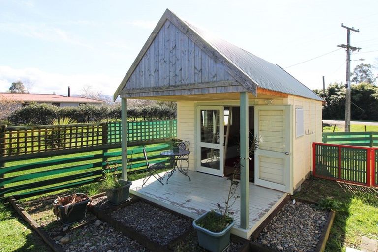 Photo of property in 67a Costley Street, Carterton, 5713