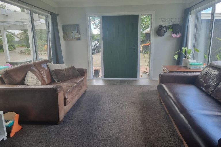 Photo of property in 8 John Mcdonald Mews, Masterton, 5810