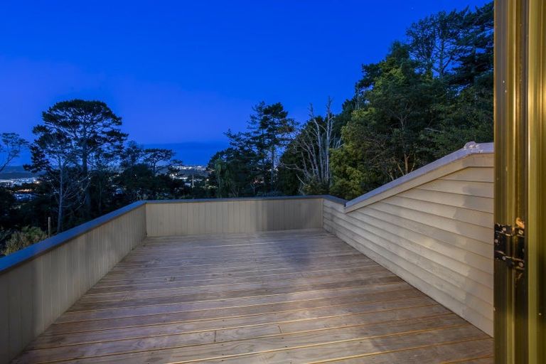 Photo of property in 386 Upper Harbour Drive, Greenhithe, Auckland, 0632