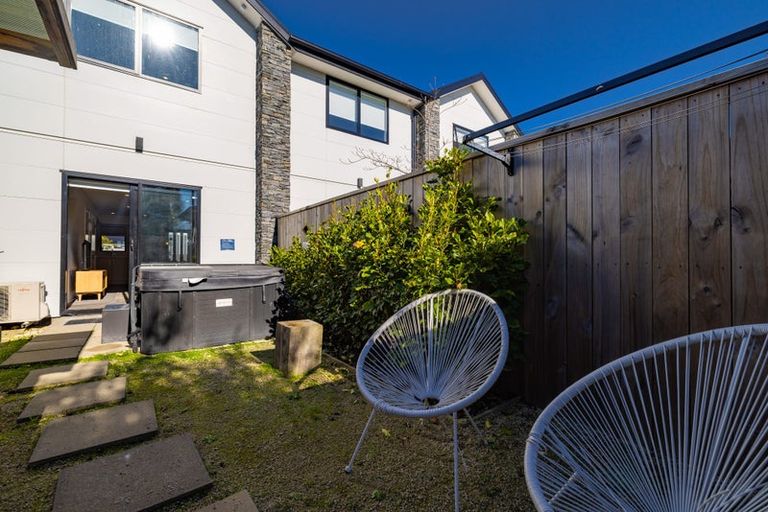 Photo of property in 9/70 Brockworth Place, Riccarton, Christchurch, 8011