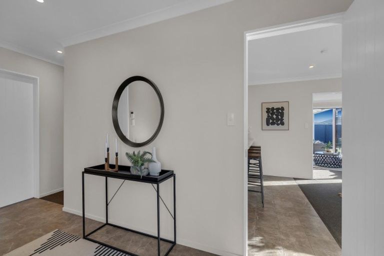 Photo of property in 25 Galatos Street, Rangiora, 7400
