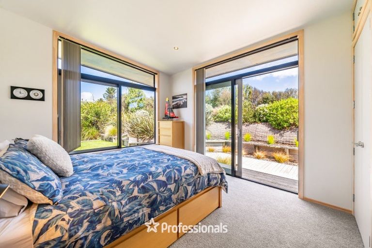 Photo of property in 12 Mount Marua Way, Timberlea, Upper Hutt, 5018