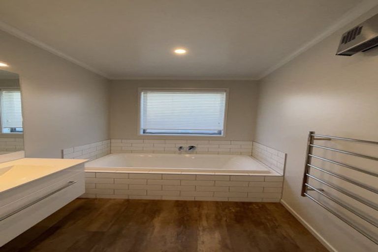 Photo of property in 45 Prestons Park Drive, Marshland, Christchurch, 8083