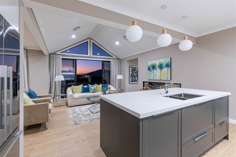 Photo of property in 1 Lordland Road, Wainui, 0932