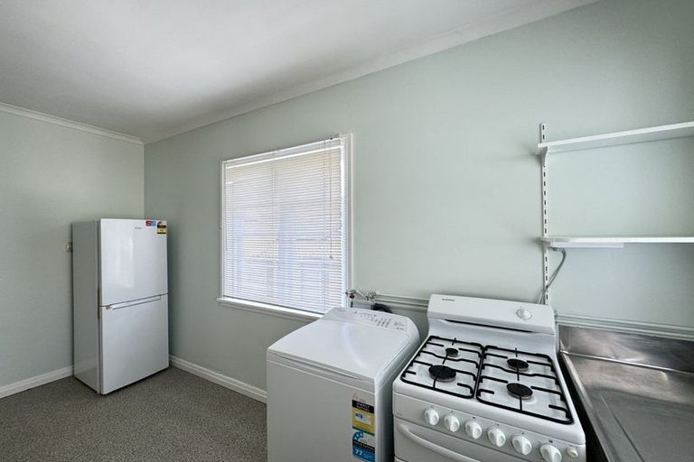 Photo of property in 9 Lewisville Terrace, Thorndon, Wellington, 6011