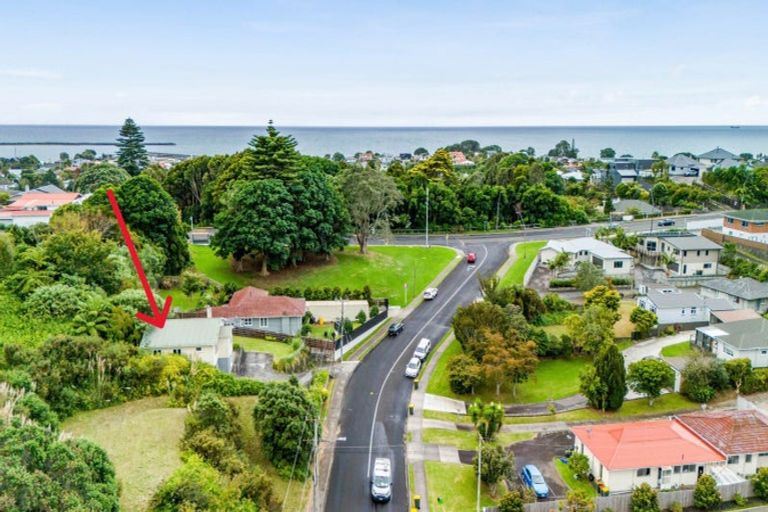 Photo of property in 10 Lorna Street, Lynmouth, New Plymouth, 4310