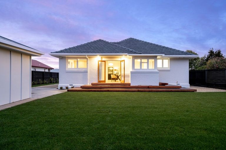 Photo of property in 49 Tuckers Road, Redwood, Christchurch, 8051
